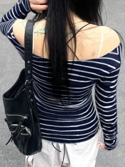 Japanese Basic Slim Long Sleeve Stripe Tee Off Shoulder O Neck Korean Street Style Spring Autumn Y2K Gray T Shirt Women