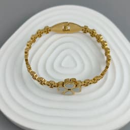 New four-leaf clover white shell stainless steel gold-plated bracelet 18K, high quality waterproof couple bracelet, wife gift
