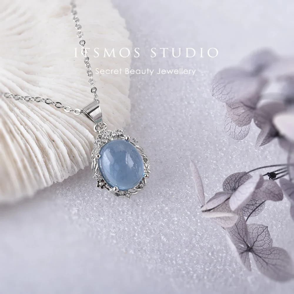 ITSMOS Natural Aquamarine Branch Pendant Necklace Aquamarine Gemstone Plant Necklace for Women Girl Handmade Jewelry