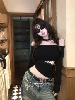 Tonngirls Backless Graphic T Shirts 2000s Japanese Y2k Long Sleeve Skinny Off Shoulder Crop Tops Gothic Print Gaphic Tops Tee