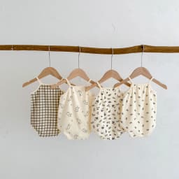 Ins summer baby sling triangle jumpsuit baby small vest sleeveless jumpsuit for toddlers and baby girls summer outdoor wear as a