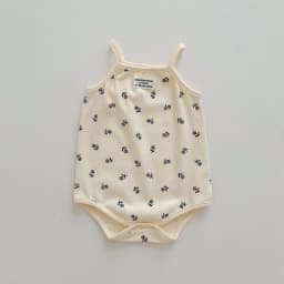 Ins summer baby sling triangle jumpsuit baby small vest sleeveless jumpsuit for toddlers and baby girls summer outdoor wear as a