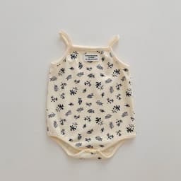 Ins summer baby sling triangle jumpsuit baby small vest sleeveless jumpsuit for toddlers and baby girls summer outdoor wear as a