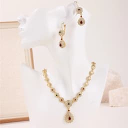 A Necklace Earrings Set with Colorful Rhinestone Court Retro Moroccan Fashion Necklace