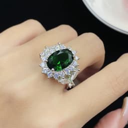 Hot New Luxury Pendant Necklace Female Earrings Set Imitation Moissanite Diamond Explosion Flash Jewelry Set