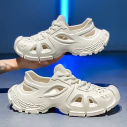 2025 New Trendy Men's Sandals Outdoor Wear Thickened Anti-slip Wear-resistant Fashion EVA Moulded Couples Clog Shoes Wholesale