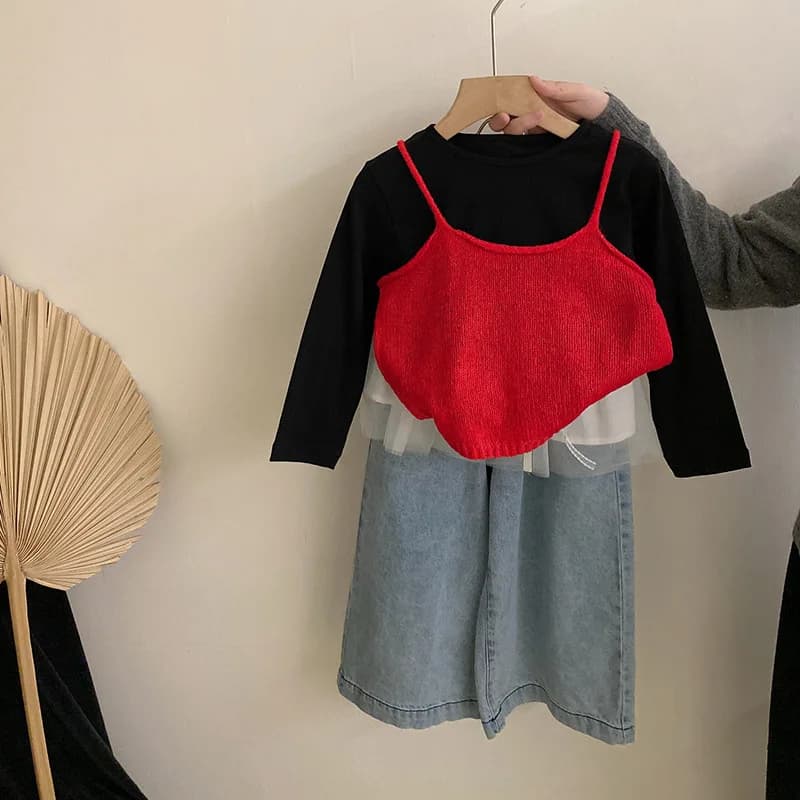 Undershirt Vest Jeans Fart Curtain 2025 Spring New Fashion Solid Color Long Sleeve T-shirt Knitted Vest Mesh Butt Curtain Jeans