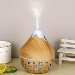 Multi-Functional Humidifier 200ML USB Powered Aromatherapy Essential Oil Diffuser Modern Humidifier | Durable Humidifier