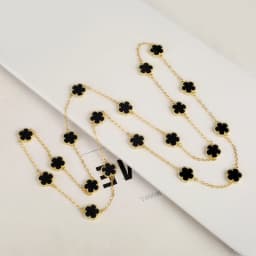 Natural Stone Shell Plant Five Leaf Flower Creative 20 Leaf Pendant Necklace Sweater Chain Women's Advanced Gift Clover