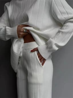 REALEFT Autumn Winter 2 Pieces White Women's Sets Knitted Tracksuit Turtleneck Sweater and Straight Jogging Pant Suits 2023 New