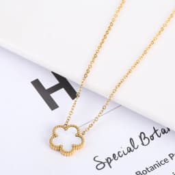 Double Sided Hot Selling 15mm Plant Five Leaf Flower Plum Blossom Pendant Necklace For Women's Stainless Steel Clover