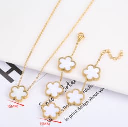 Double Sided Hot Selling 15mm Plant Five Leaf Flower Plum Blossom Pendant Necklace For Women's Stainless Steel Clover