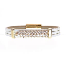 WELLMORE Simple Luxury Glass Leaf Bracelet for Women Magnet Charm Bracelets Leather Bracelet Women Jewelry