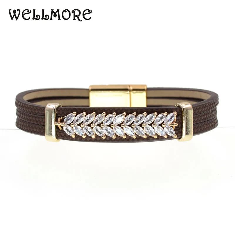 WELLMORE Simple Luxury Glass Leaf Bracelet for Women Magnet Charm Bracelets Leather Bracelet Women Jewelry