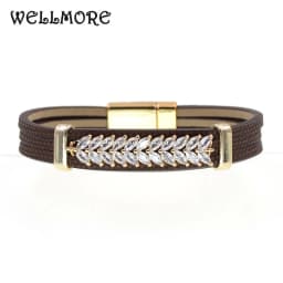 WELLMORE Simple Luxury Glass Leaf Bracelet for Women Magnet Charm Bracelets Leather Bracelet Women Jewelry