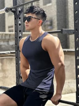 Men's Vest Elasticity Stripe Round Neck Oversized Sleeveless T-Shirt Gym Sports Fitness Running Training Bodybuilding Tank Top