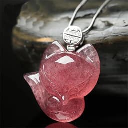 Natural Pink Crystal Strawberry Crystal Little Fox Fairy Women's Lucky Best Friend Pendant Necklace with Collar Chain
