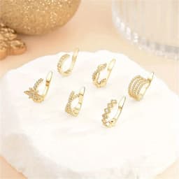 1Pc Hypoallergenic Huggie Earring Cuff for Women Men Sparkling Cubic Zerconia Fake Cartilage Clip On Earing No Piercing Jewelry
