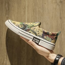 Bear Pattern Lazy Men's Shoes Slip-on Breathable Cloth Shoes Flat Bottom Comfortable Casual Canvas Shoes 