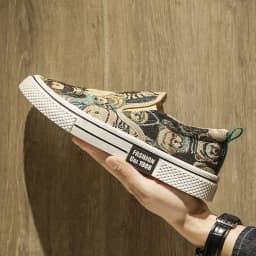 Bear Pattern Lazy Men's Shoes Slip-on Breathable Cloth Shoes Flat Bottom Comfortable Casual Canvas Shoes 