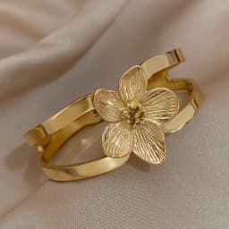 316L Stainless Steel Gold Plated Cuff Bangle Bracelet for Women Fashion Big Flower Chunky Bracelets Waterproof Jewelry