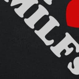 Funny I Love MILFs Heart T Shirts Graphic Streetwear Short Sleeve Birthday Gifts Summer Style T-shirt Mens Summer T Shirt