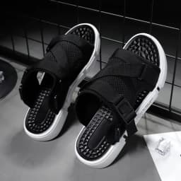 New Summer Non-Slip Beach Shoes for Men and Women, Personalized Outdoor Wear Dual-Use Slippers
