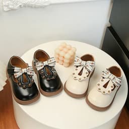 Cute Bow Leather Girls Shoes 2026 New T-strap Oxfords Spring Kids Soft Shoes For Girl School Children Princess Dress Shoes