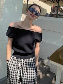 Ice Silk Knitted Off Shoulder Short Sleeve T Shirt Women Elegant Youth Summer Crop Top Korean Chic Holiday Lady Casual Tee 2025