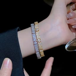 Delicate Four Leaf Flower Inlaid Zircon Bracelet for Women Elegant Fashion Wedding  Jewelry  Gifts