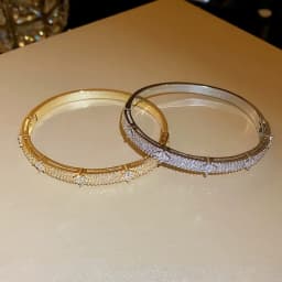 Delicate Four Leaf Flower Inlaid Zircon Bracelet for Women Elegant Fashion Wedding  Jewelry  Gifts