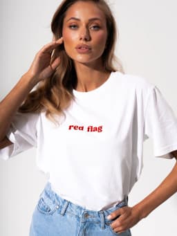 Red Flag Oversized T-Shirt Letter Print Women's T-Shirt Cotton Simple Design Summer Fashion Tee Boutique Drop Sleeve