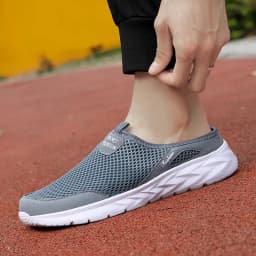 Mens Half Slippers Summer Breathable Mesh Mens Shoes Outdoor Casual Walking Driving Shoes Large Flat Light Mesh Slippers Sandals