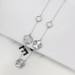2025 Luxury Hot Selling Shiny Metal New Design Plant Five Leaf Flower Set 15mm Double Sided Women's Gilded Gift Clover