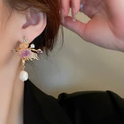 Asymmetrical Fresh Water Pearl Zircon Earring for Women Natural Stone Butterfly Drop Earrings Light Luxury Unique Jewelry