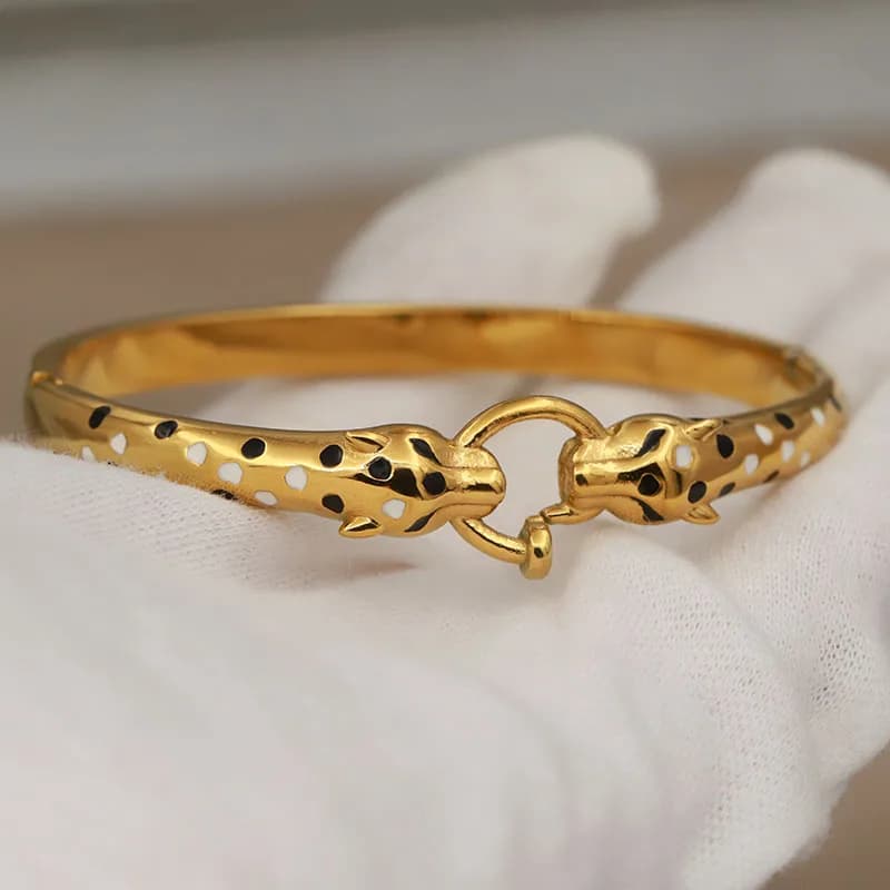 316L Classic Stainless Steel Unique Leopard Open Bracelet for Women Elegant Bangles Rust-proof Animal Bangle Wrist Jewelry