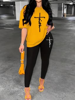 Women's Sports Outfit Set Plus Size Letter Print Black Short Sleeve T-shirt Top & Pants Fitness 2 Piece Set