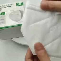 50/100pcs Black and White Masks Adult KN95 Masks Facial Travel Use Dustproof 5-Layer Breathable Design Adjustable Nose Bridge