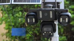 SHIWOJIA 20MP 10X ZOOM Camara Solar 4G SIM 5 Lens 4 Screens Security Protection 360° Auto Tracking Home Surveillance Systems