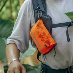 RHINO RESCUE Outdoor Travel First Aid Kit, Lightweight, Portable and Waterproof, Suitable for Hiking, Climbing, Car and Cycling