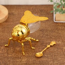 Creative Minimalist Bee Design Spice Jar - Luxury Gold Sugar Bowl with Spoon Vintage Metal Kitchen Condiment Jar for Decor