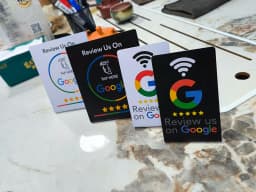Hilo 13.56Mhz programmable Google Review Card NFC station table NFC Google Reviews display bending card standing brand bracket