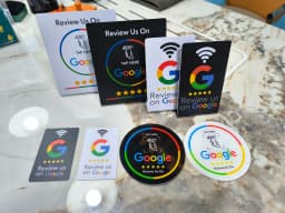 Hilo 13.56Mhz programmable Google Review Card NFC station table NFC Google Reviews display bending card standing brand bracket