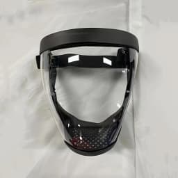 Adjustable Full-Face Protective Mask with Ventilation, Durable Plastic Safety Mask, Transparent Panel & Elastic Strap