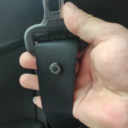 Car Safety Seatbelt Stopper Buckle Clip Automobile Seat Belt Spacing Limit Stop Buckle Clip Retainer Seatbelt Anti-slip Button