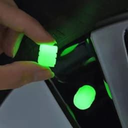 1/4Pcs Luminous Valve Caps Fluorescent Green Blue Night Glowing Car Moto Bicycle Wheel Styling Tyre Hub Universal Cap Decor