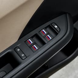 10pcs Epoxy Flags Stickers Car Interior Decoration Decal for United Arab Emirates Thailand Netherlands Russia Brazil Italy Badge