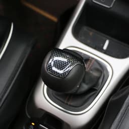 ABS AT Car Gear Shift Lever Knob Handle Cover Cover Trim for Jeep Renegade 2016 - 2025 Car Styling Accessories