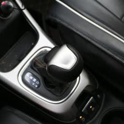 ABS AT Car Gear Shift Lever Knob Handle Cover Cover Trim for Jeep Renegade 2016 - 2025 Car Styling Accessories
