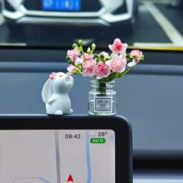 Car Mounted Bunny Floral Fragrance Healing Ornament Romantic Console Centerpiece Auto Smelling Bunny Figurine